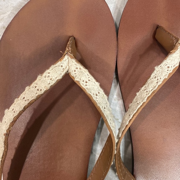 Sandals - Picture 2 of 2